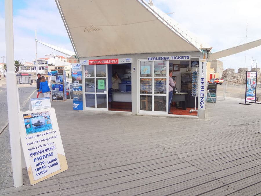 Escolher uma agência para as Berlengas no Molho Cais Marina em Peniche